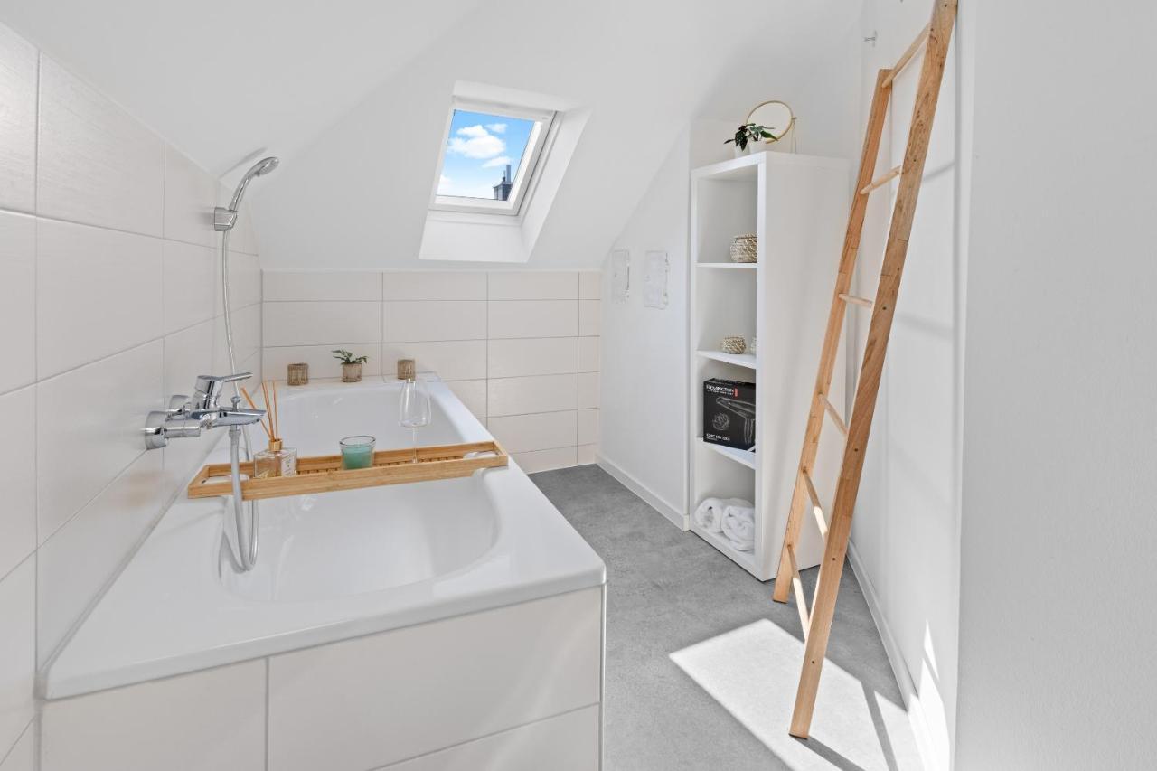 Stilvolle Wohnung: Private Dachterrasse - Zentral Augsburgo Exterior foto